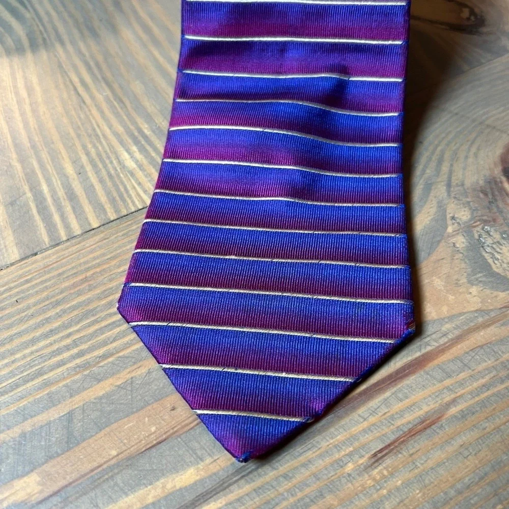 Nautica‎ Mens Necktie 100% Silk Striped Purple Blue Flawed